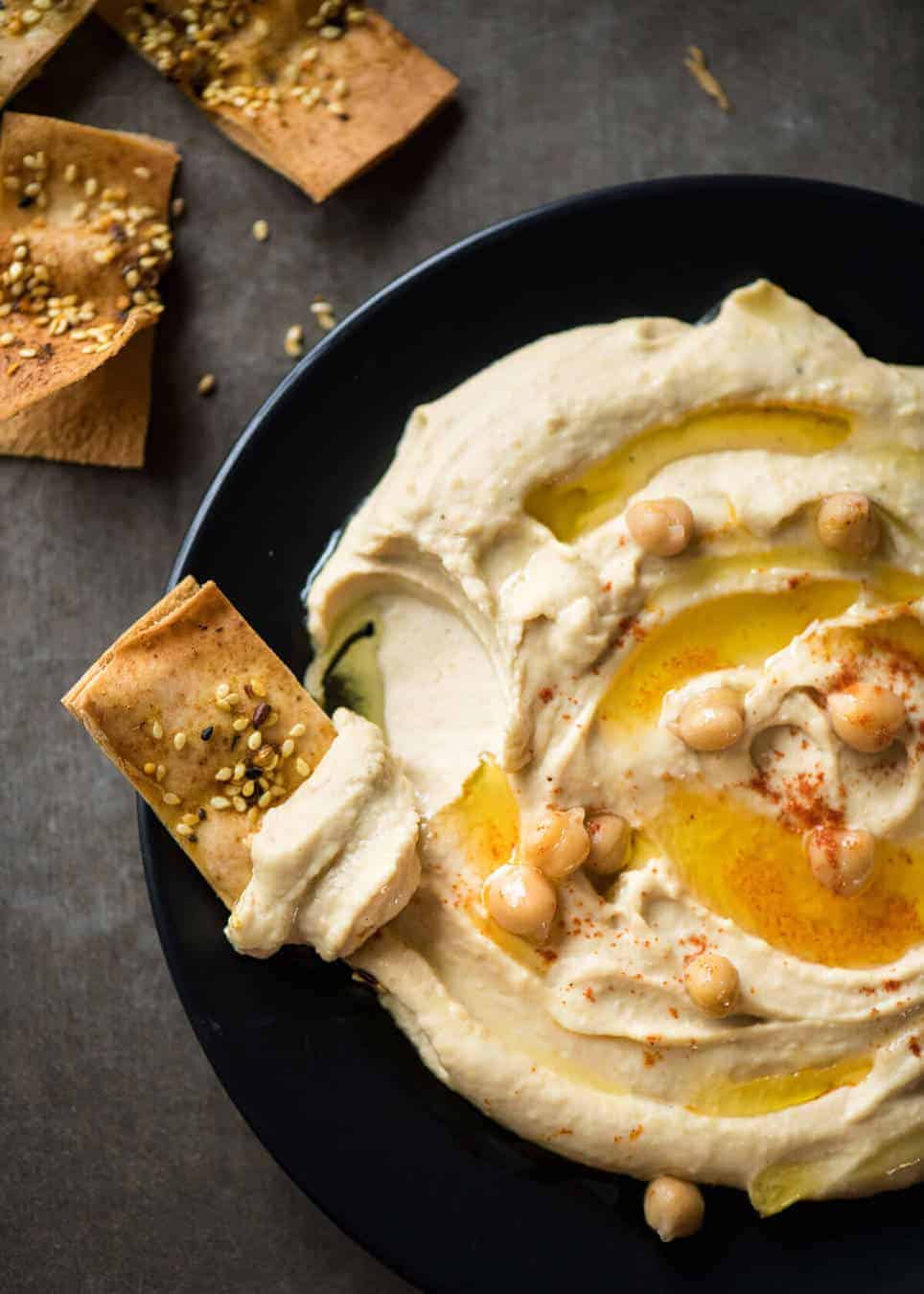 Everyone needs a great Hummus recipe. No unnecessary frills. Just a classic done right. recipetineats.com