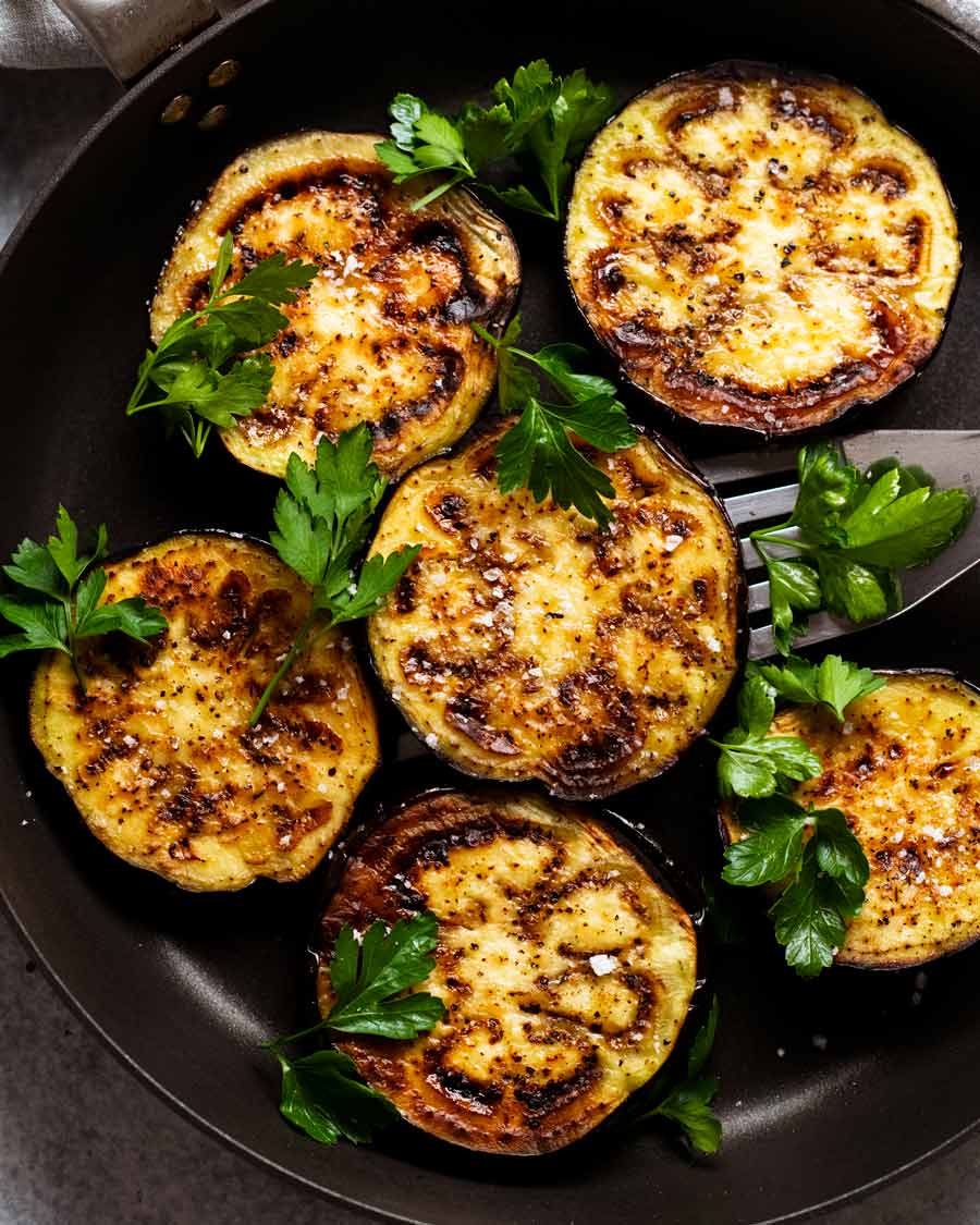 Freshly cooked Almost oil-free Pan Fried Eggplant