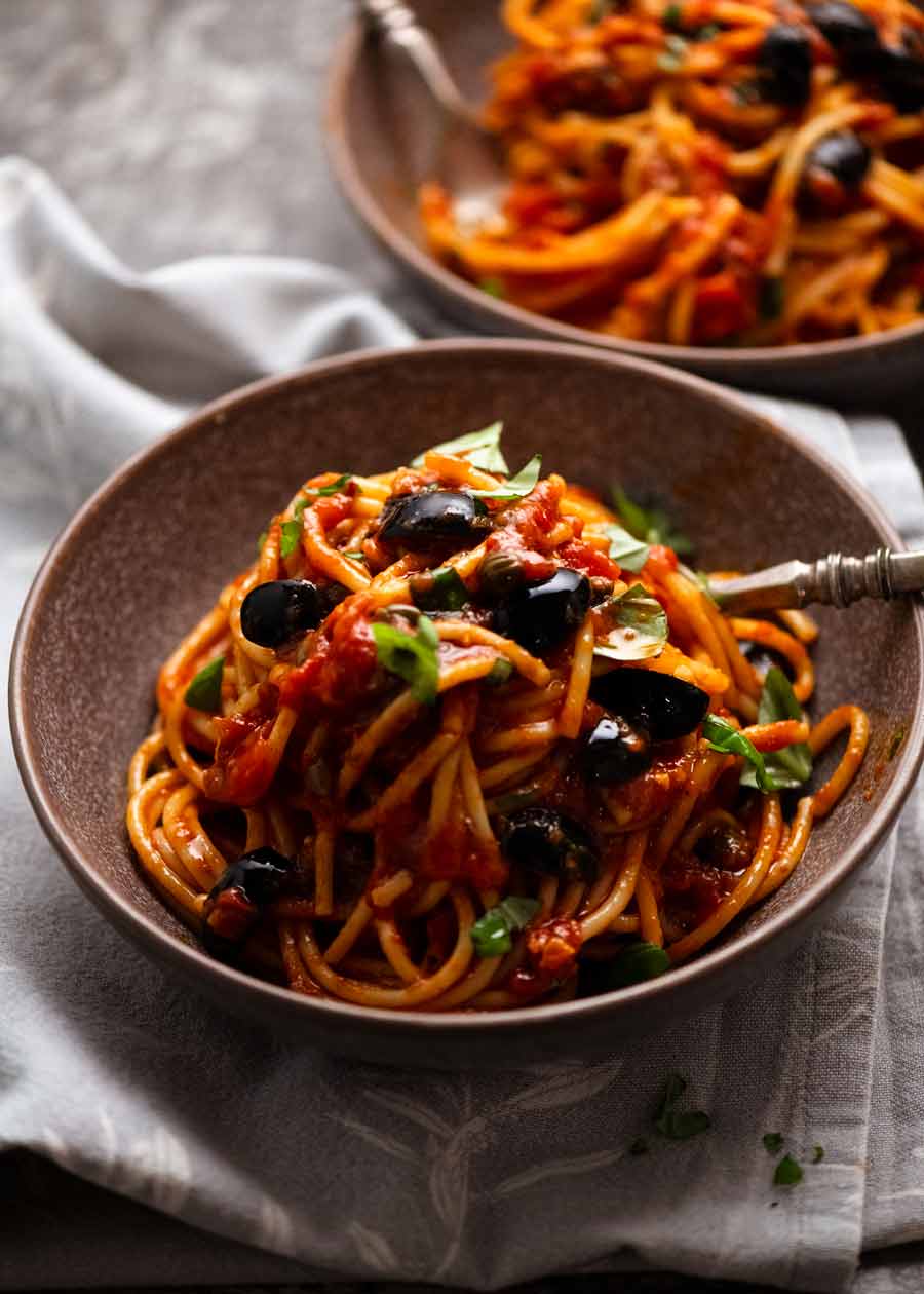 Bowl of Spaghetti alla Puttanesca